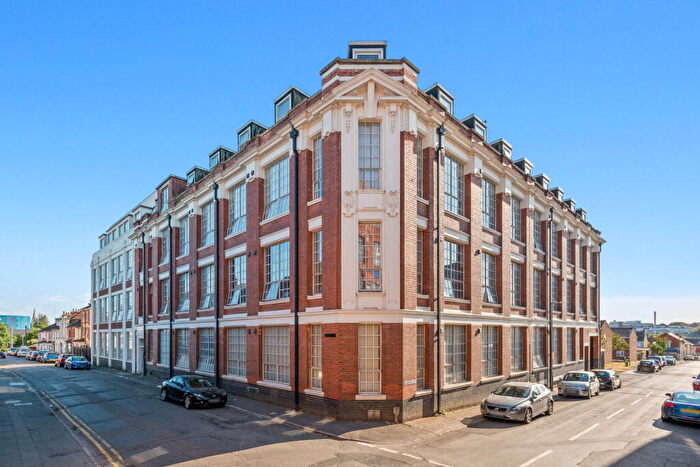 2 Bedroom Flat For Sale In Orient House, Cobden Street, NN16