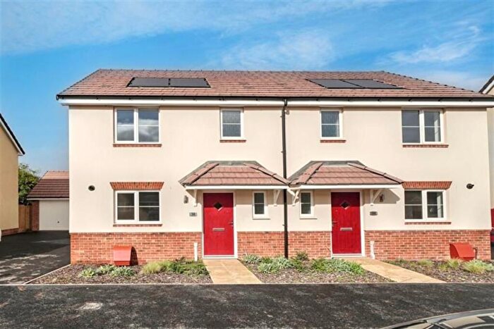 3 Bedroom Semi Detached House To Rent In Rowland Way, Exeter, EX2