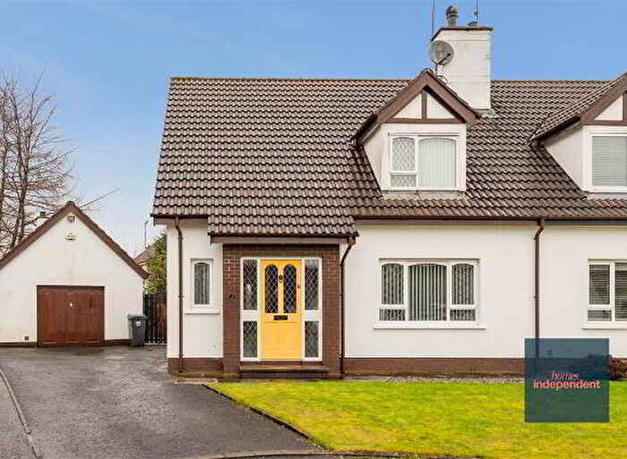 3 Bedroom Semi-detached Bungalows For Sale In Woodlands, Broughshane, BT43