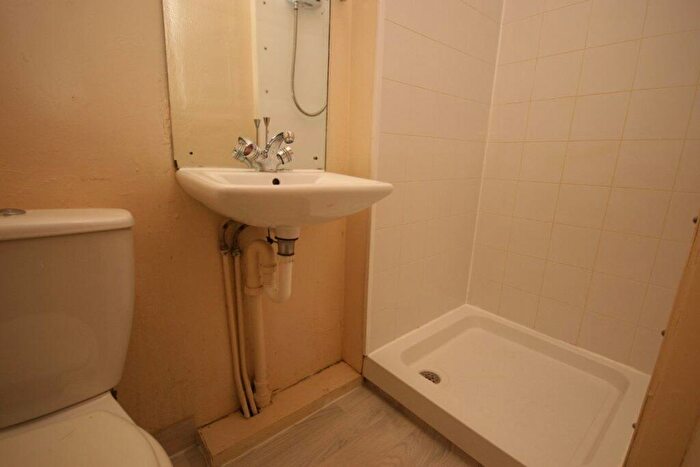 1 Bedroom Flat To Rent In Dean Park Street, Stockbridge, Edinburgh, EH4