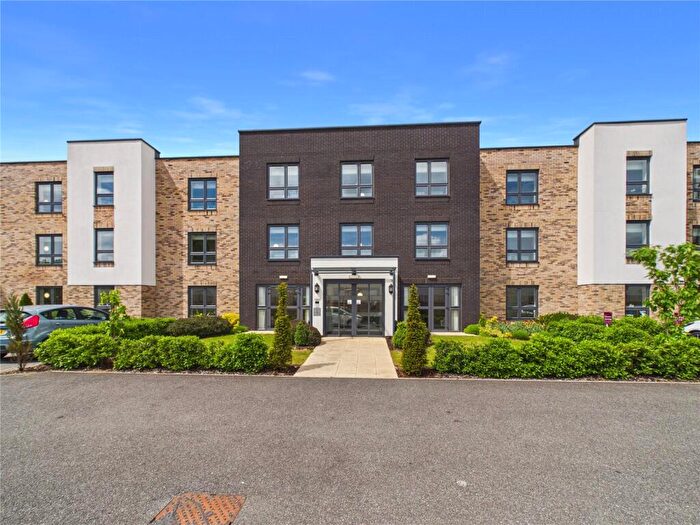2 Bedroom Apartment For Sale In Ryland Drive, Witham, Essex, CM8