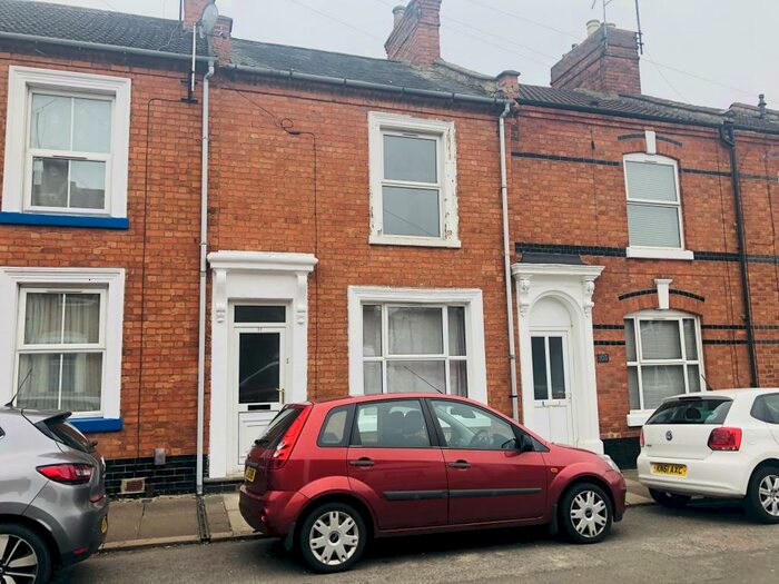 2 Bedroom House To Rent In Upper Thrift Street, Northampton, NN1