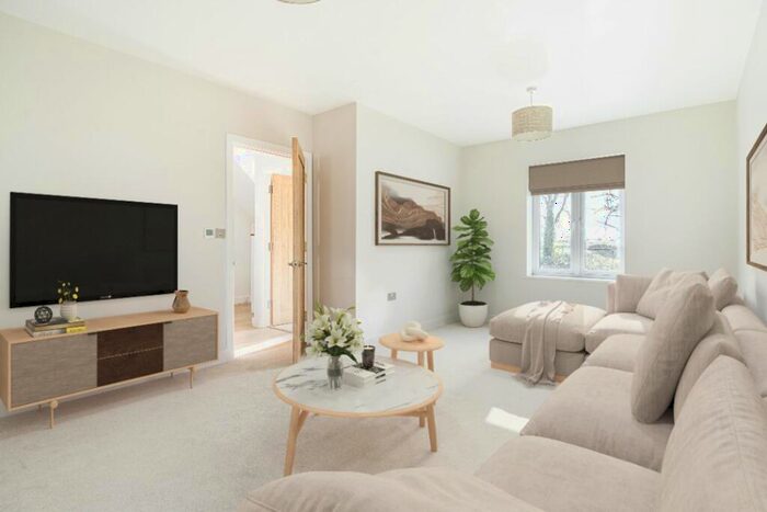 3 Bedroom Semi-Detached House For Sale In Meadow View, Sefter Road, PO21