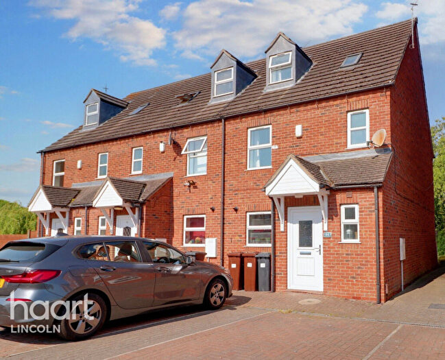 4 Bedroom End Of Terrace House For Sale In Fairfax Street, Lincoln, LN5
