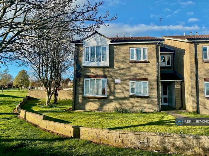 1 Bedroom Flat To Rent In Hyde Court, Yeovil, BA21