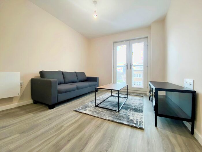 2 Bedroom Flat To Rent In City Road, Manchester, M15