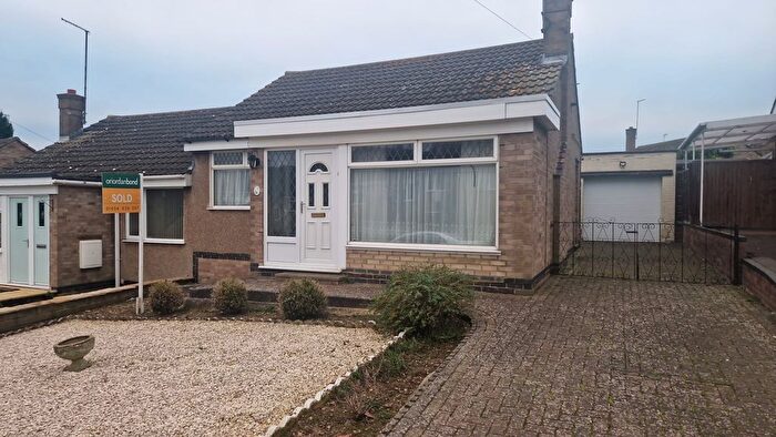 2 Bedroom Bungalow To Rent In Kealdale Road, Northampton, NN3