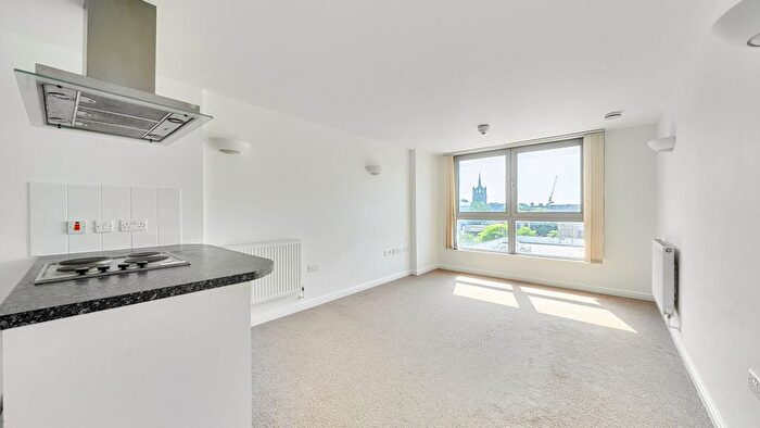 1 Bedroom Flat To Rent In Throwley Way, Sutton, SM1