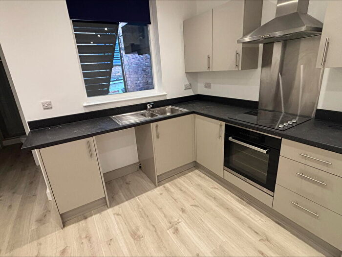 1 Bedroom Flat To Rent In Portland Street, Daybrook, Nottingham, NG5