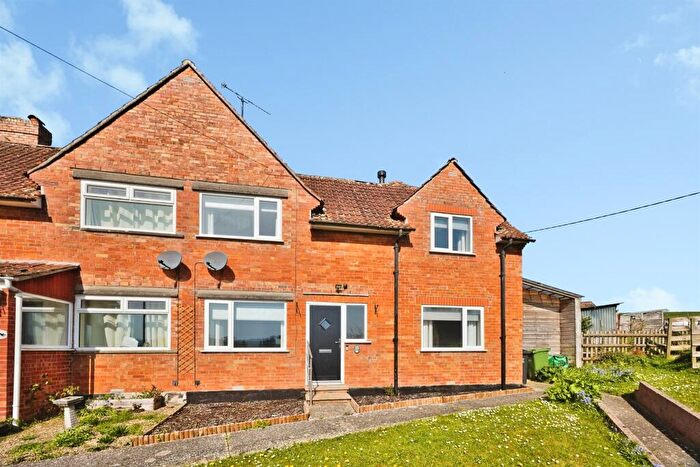 3 Bedroom Semi-Detached House For Sale In Hill View, Queen Camel, Yeovil, BA22
