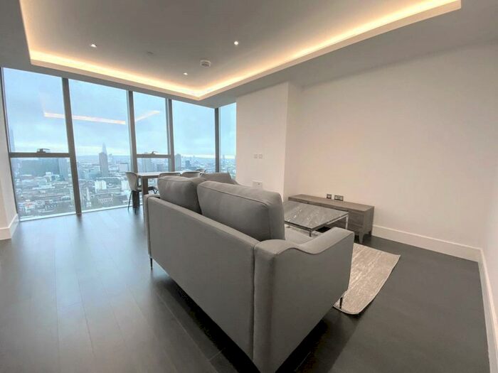 1 Bedroom Apartment To Rent In Carrara Tower, City Road, The Angel, EC1V