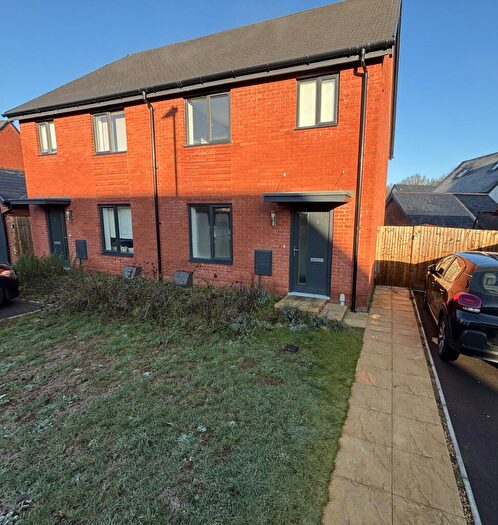 3 Bedroom Semi Detached House To Rent In Bedlams Close, Whiteley, Fareham, Hampshire, PO15