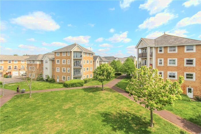 2 Bedroom Flat To Rent In International Way, Sunbury-On-Thames, Surrey, TW16