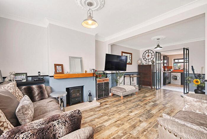 2 Bedroom Terraced House For Sale In Morris Road, Romford, RM3