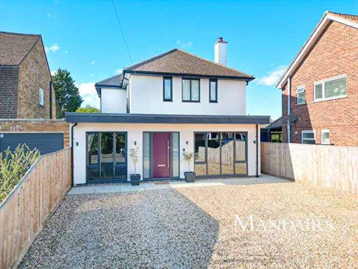 4 Bedroom Detached House For Sale In Grafton Avenue, Peterborough, PE3