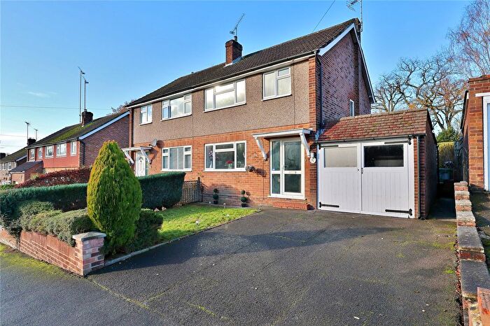 3 Bedroom Semi-Detached House For Sale In Limewood Close, St. Johns, Woking, Surrey, GU21