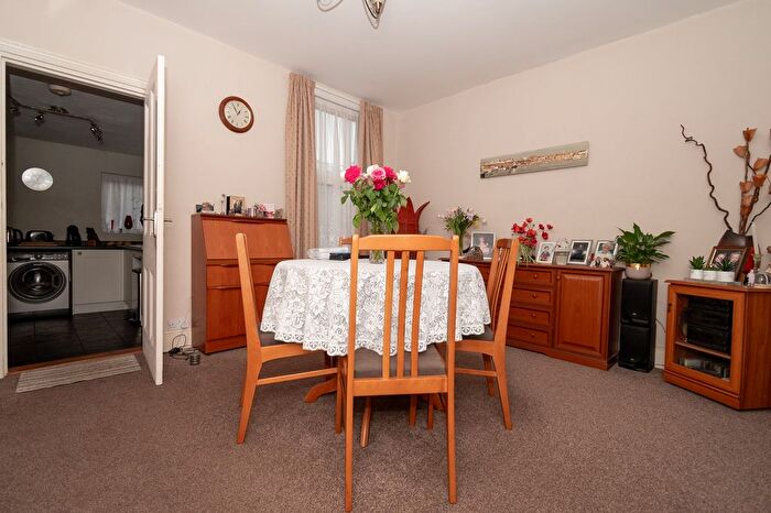 3 Bedroom Terraced House For Sale In Salisbury Avenue, Ramsgate, CT11