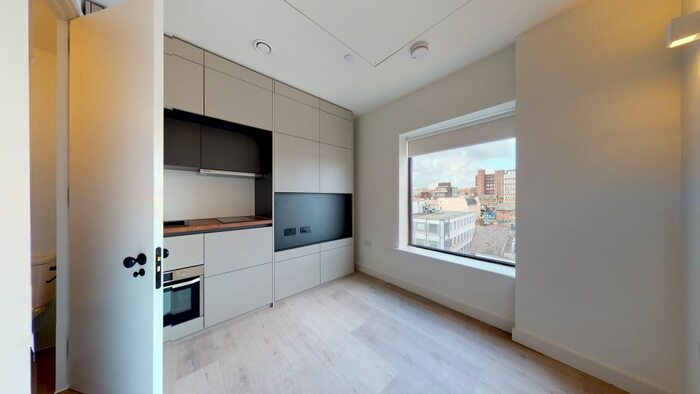 Studio To Rent In George Street, Luton, LU1