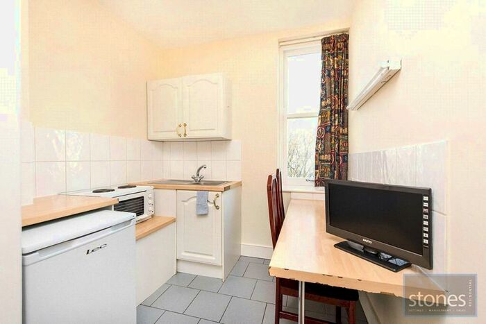 Apartment To Rent In Belsize Park, London, NW3