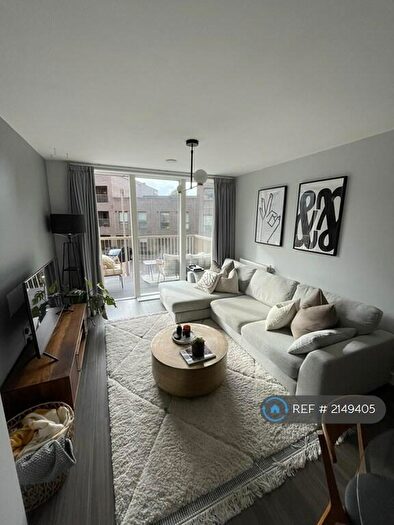 1 Bedroom Flat To Rent In Adenmore Road, London, SE6