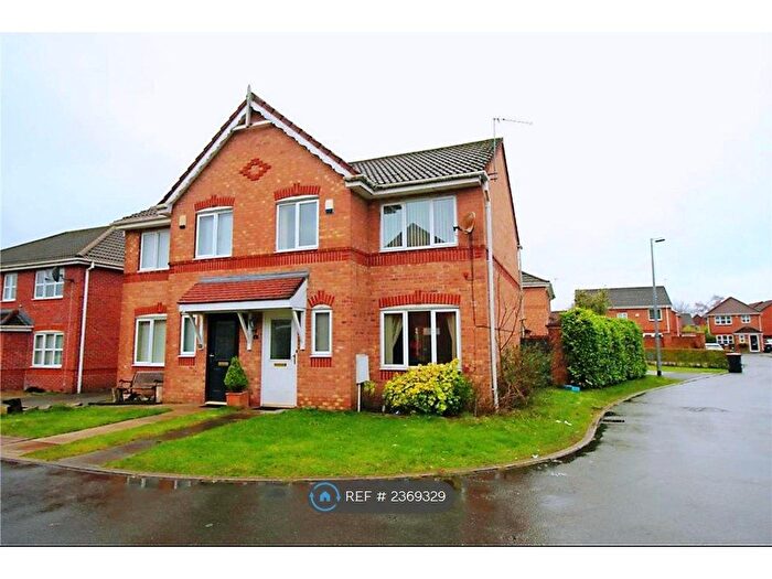 3 Bedroom Semi-Detached House To Rent In Reedmaker Place, Swinton, Manchester, M27