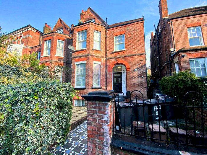 Studio To Rent In Lambolle Road, Belsize Park, London, NW3