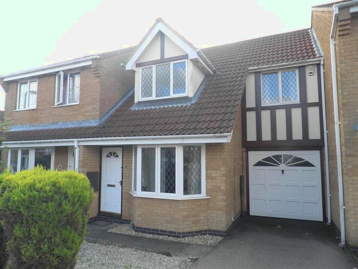 3 Bedroom Property To Rent In Aldwell Close, Wootton, Northampton, NN4