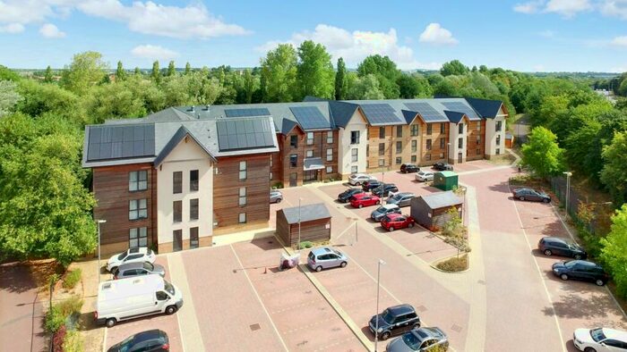 2 Bedroom Apartment To Rent In Waterside House, Woodley Headland, Peartree Bridge, Milton Keynes, MK6