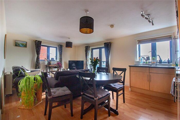 2 Bedroom Apartment For Sale In Waterloo Road, Bristol, BS2
