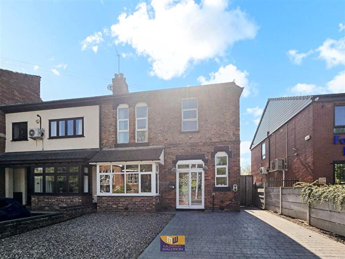 4 Bedroom Semi-Detached House For Sale In Wellington Road, Eccles, Manchester, M30