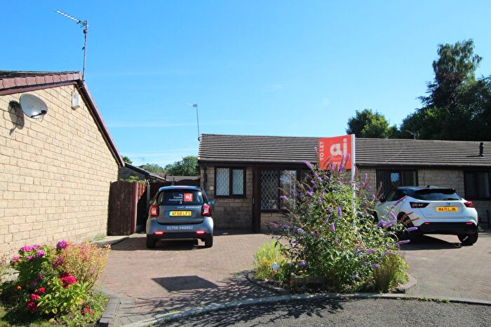2 Bedroom Semi-Detached Bungalow To Rent In Hawley Green, Shawclough, Rochdale, OL12