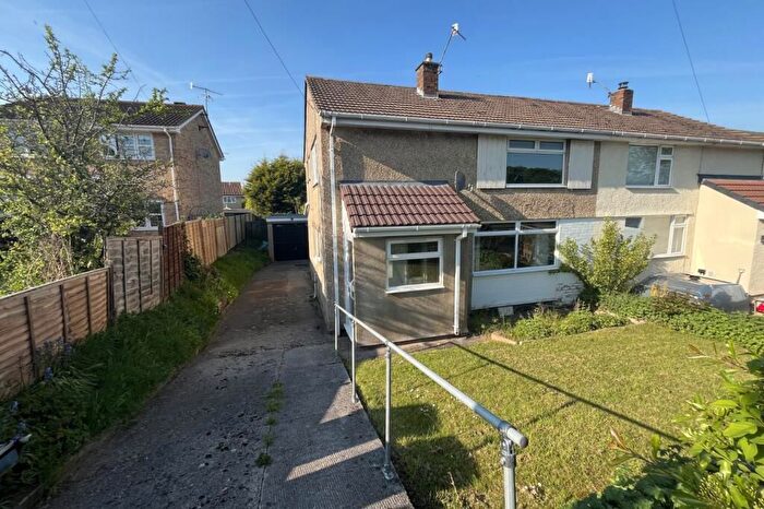 3 Bedroom Semi-Detached House For Sale In Westward Drive, Pill, Bristol, BS20