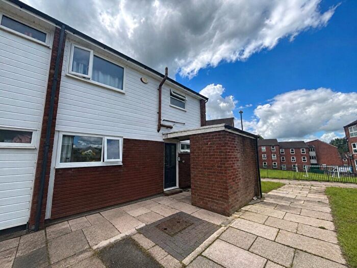 3 Bedroom End Of Terrace House To Rent In Wardle Edge, Rochdale, Greater Manchester, OL12