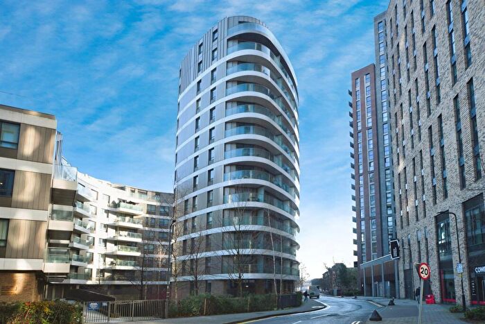 2 Bedroom Flat For Sale In North End Road, Wembley, HA9