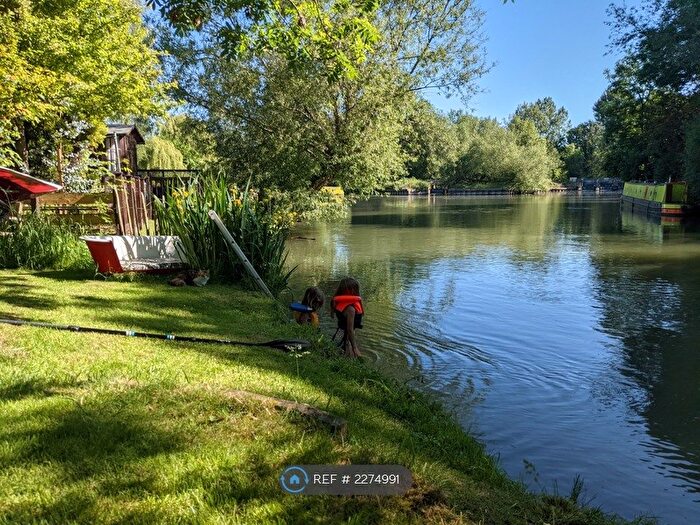 3 Bedroom End Of Terrace House To Rent In Canning Crescent, Oxford, OX1