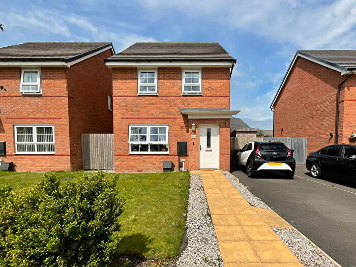 3 Bedroom Detached House For Sale In Blowick Moss Lane, Kew, Southport, PR8