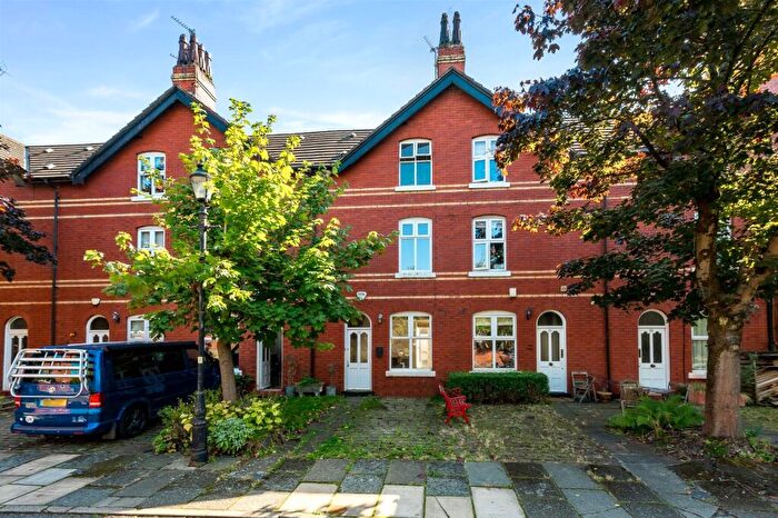 3 Bedroom Terraced House For Sale In Fire Station Square, Salford, Greater Manchester, M5