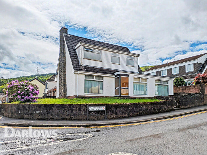 3 Bedroom Detached House For Sale In Hillside Close, Merthyr Tydfil, CF48