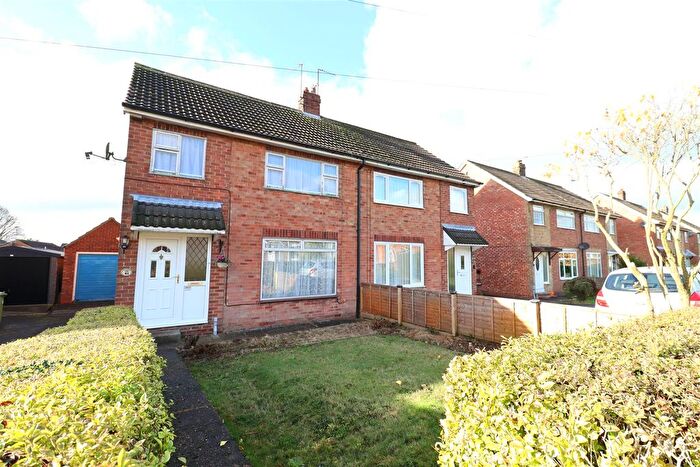 3 Bedroom Semi Detached House For Sale In Langdale Road, Market Weighton, York, YO43