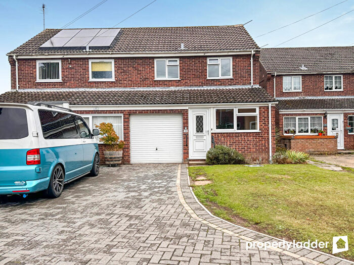 3 Bedroom Semi-Detached House For Sale In Lyndford Road, Stalham, NR12