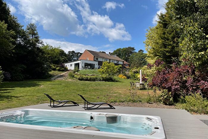 4 Bedroom Semi-Detached House For Sale In Denbigh Road, Haslemere, GU27