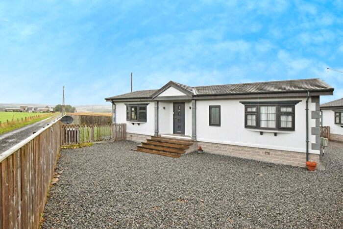 2 Bedroom Detached House For Sale In Burnbank Park, Blairgowrie, Perth And Kinross, PH10