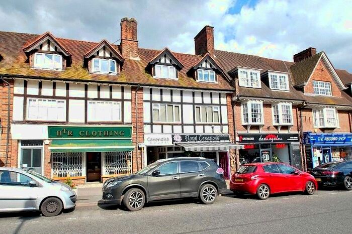 1 Bedroom Flat To Rent In Hill Avenue, Amersham, HP6