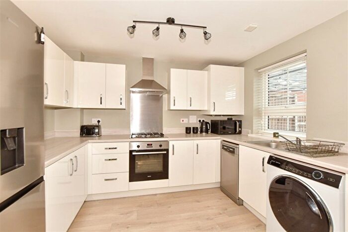 3 Bedroom Terraced House For Sale In Whitfield, Whitfield, Dover, Kent, CT16