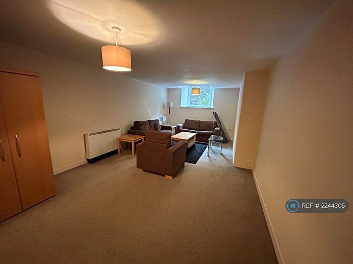 1 Bedroom Flat To Rent In John Knox Court, Aberdeen, AB24