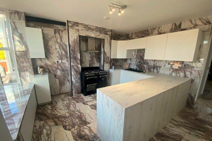 3 Bedroom Property To Rent In Burgass Road, Nottingham, NG3