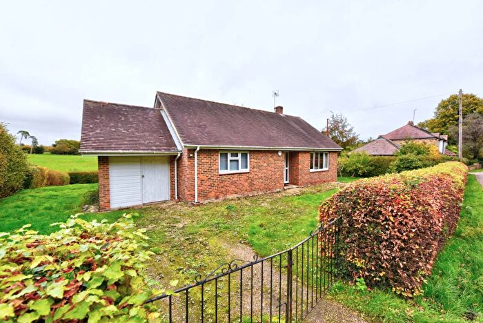 2 Bedroom Bungalow For Sale In Catslip, Nettlebed, RG9