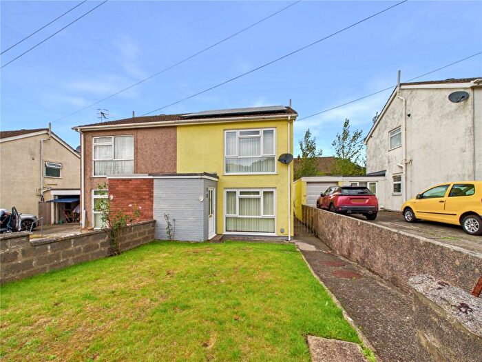 3 Bedroom Semi-Detached House For Sale In Castle View, Pembroke, Pembrokeshire, SA71