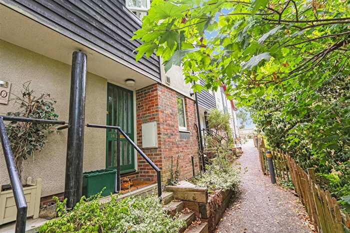 2 Bedroom Terraced House For Sale In Elstree Hill, Bromley, BR1