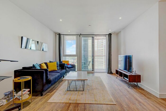 2 Bedroom Flat To Rent In Gladwin Tower, Nine Elms Point, London, SW8